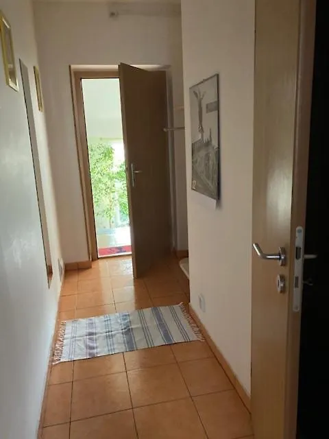 Aparthotel City 5 Praga 3*,
